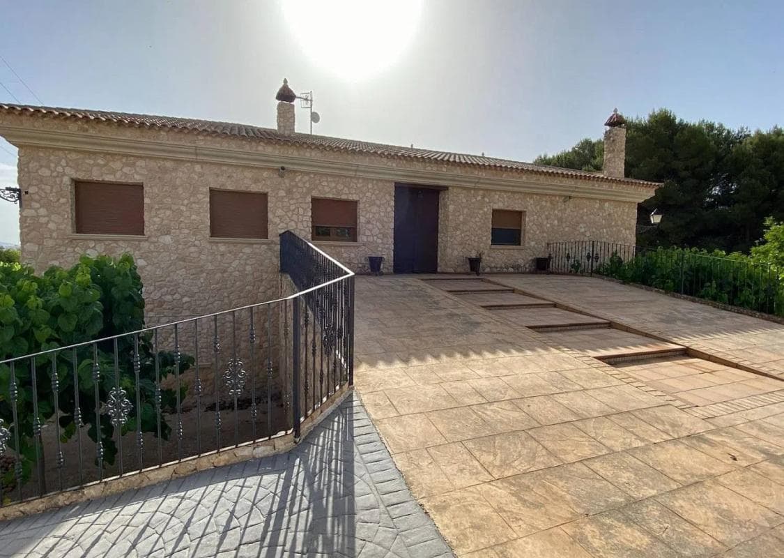 Venta de chalet independiente en Las Virtudes, Villena
photo 3