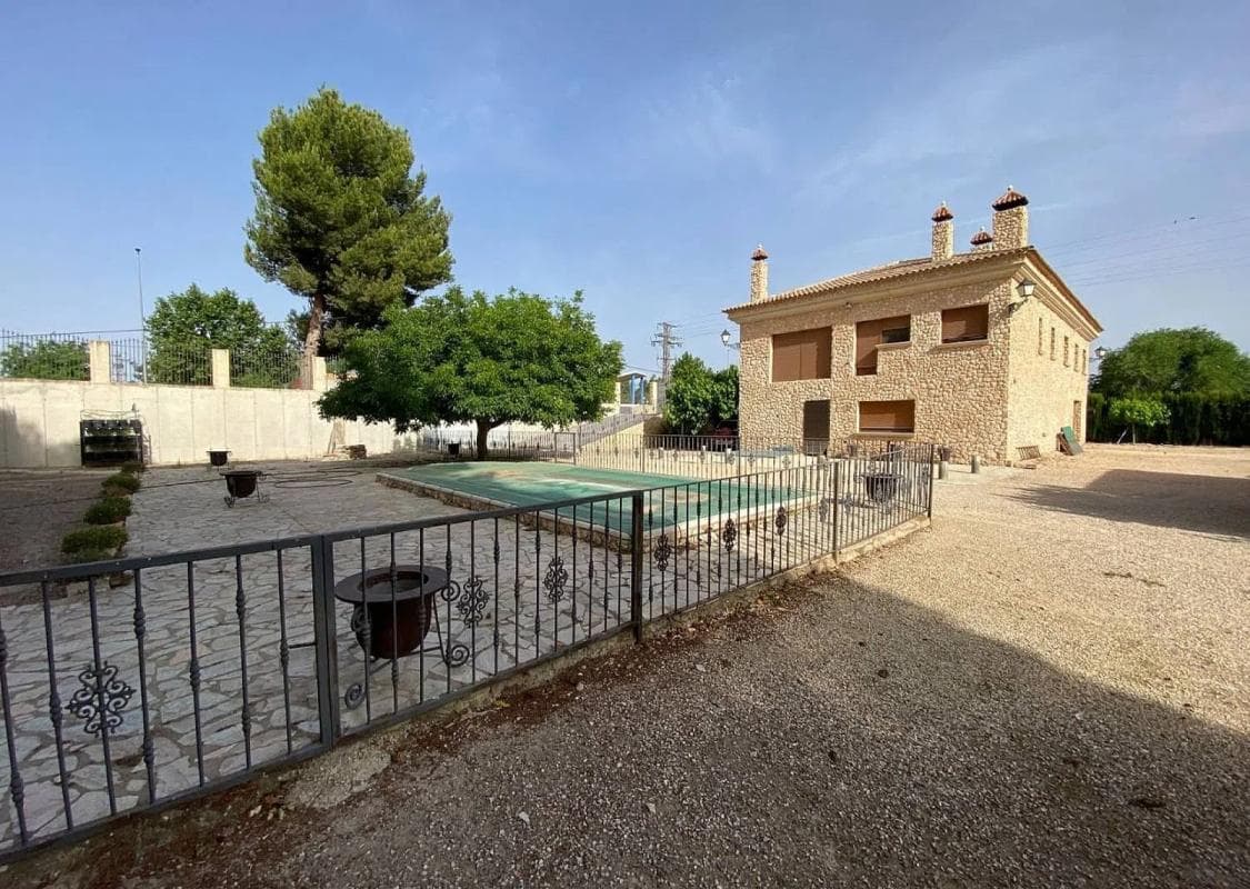 Venta de chalet independiente en Las Virtudes, Villena
photo 4