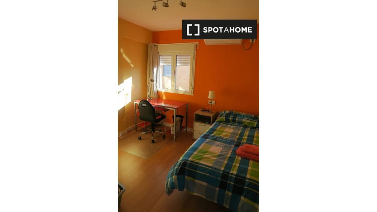 Propiedades en venta y alquiler en España photo 4