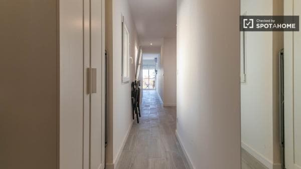 Estudio en alquiler en , València thumbnail 1