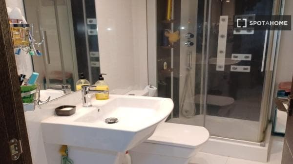 Apartment for rent in , Madrid photo 2