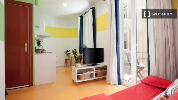 Apartment for rent in , Barcelona thumbnail 2