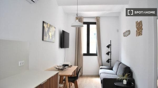 Apartment for rent in , Barcelona thumbnail 2