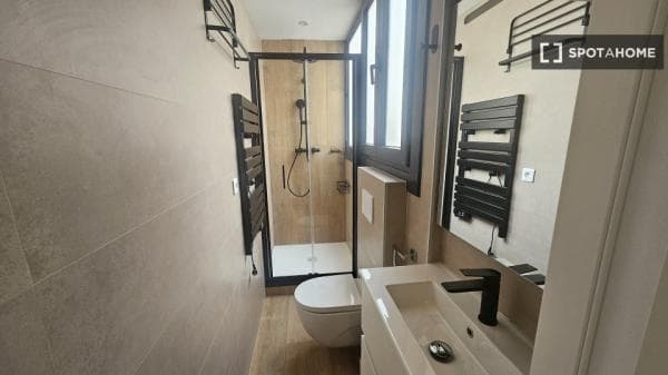 Квартира в аренду в , Барселона photo 4