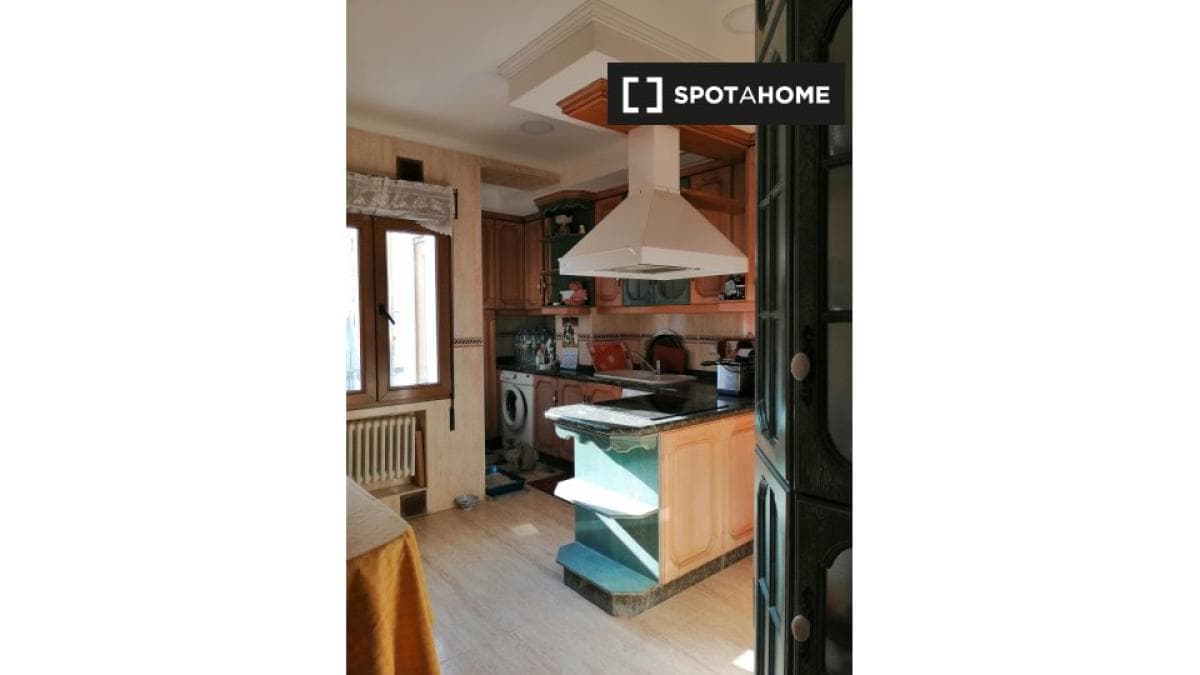 Propiedades en venta y alquiler en España photo 5