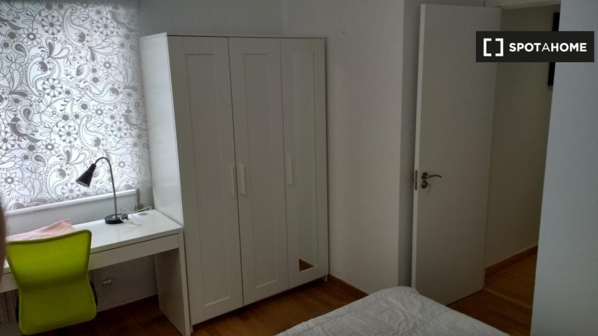 Propiedades en venta y alquiler en España photo 3