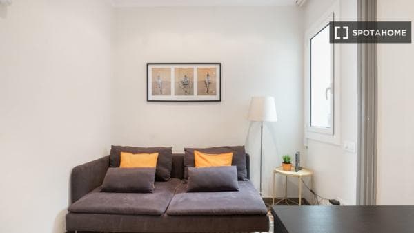 Piso en alquiler en , Barcelona photo 1