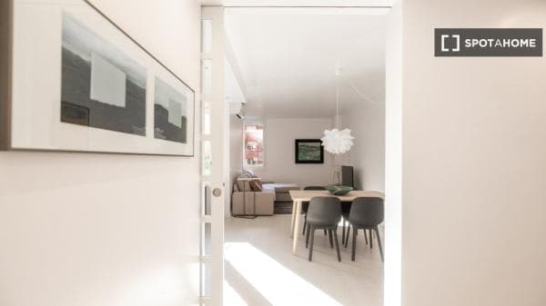 Piso en alquiler en , Barcelona thumbnail 1