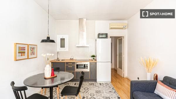 Piso en alquiler en , Barcelona thumbnail 2
