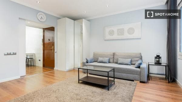 Piso en alquiler en , Barcelona thumbnail 2