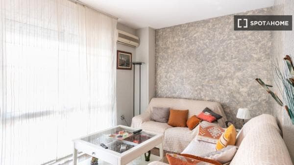 Piso en alquiler en , Barcelona thumbnail 2