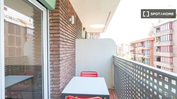 Piso en alquiler en , Barcelona thumbnail 2