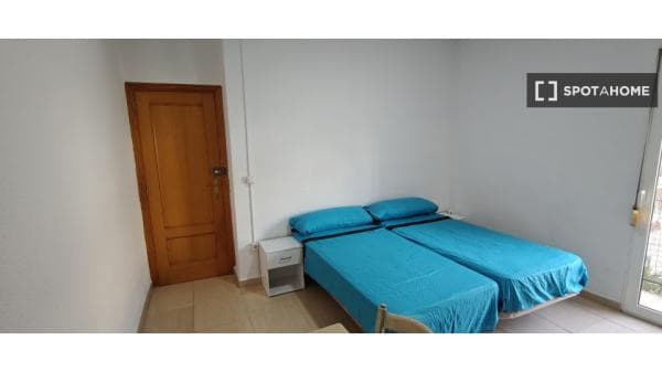 Habitación en piso compartido en Xàtiva thumbnail 2
