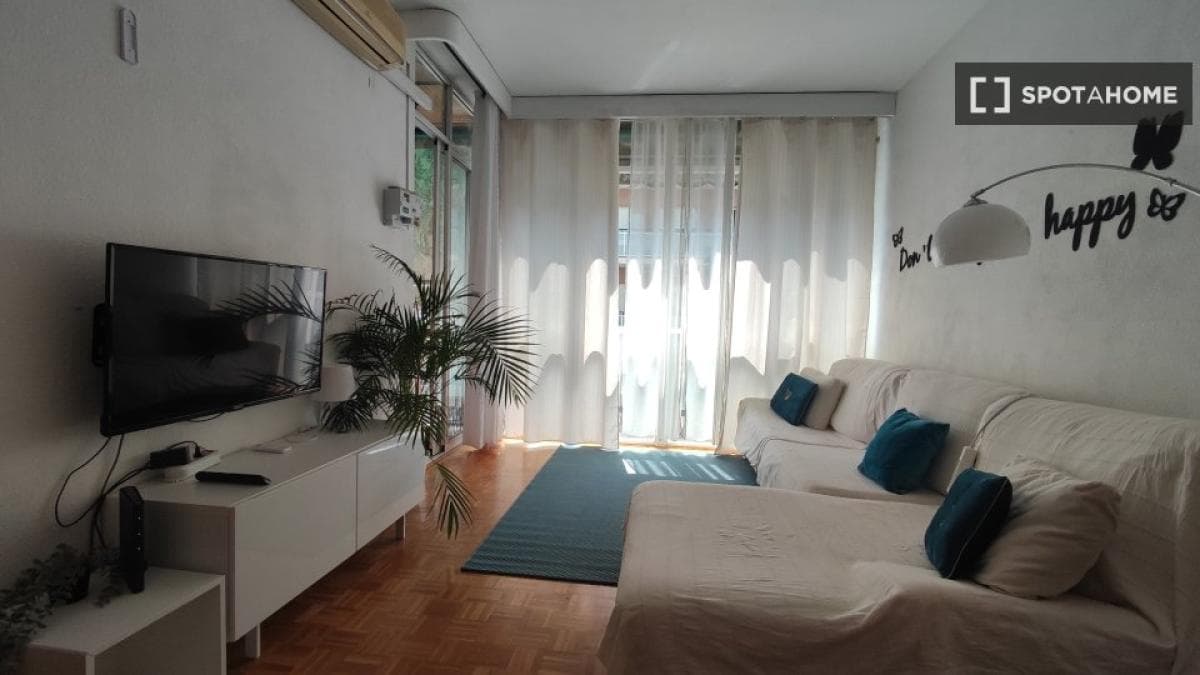 Properties for sale and rent in Spain photo 2