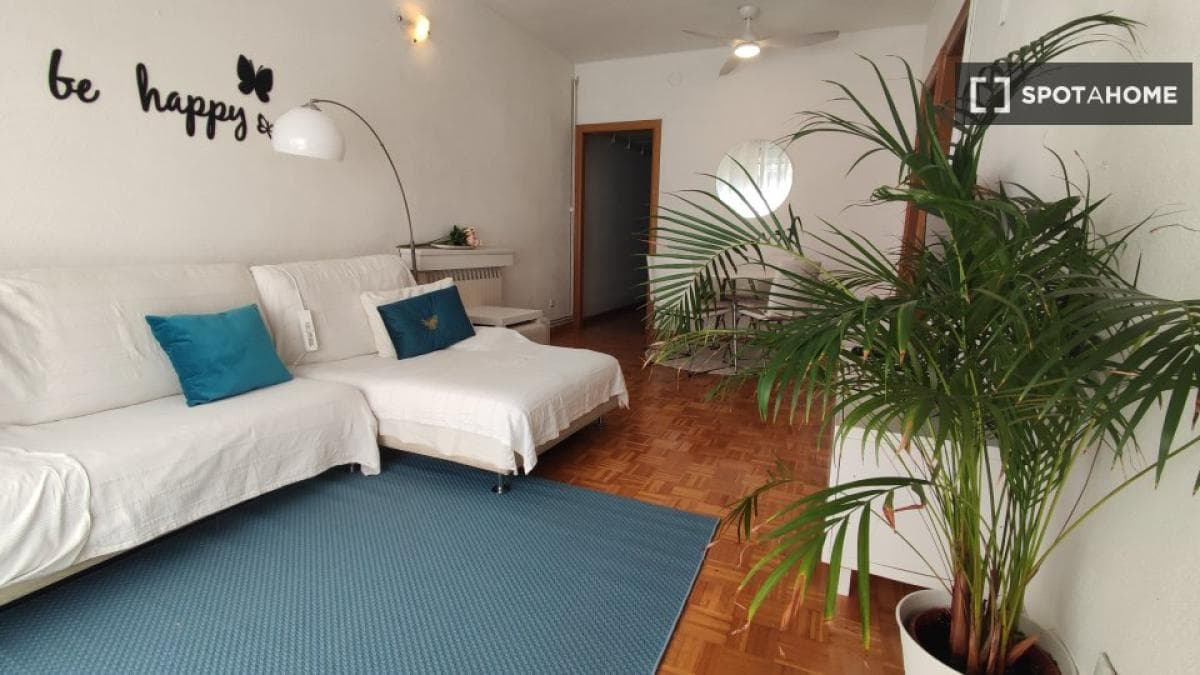 Properties for sale and rent in Spain photo 5