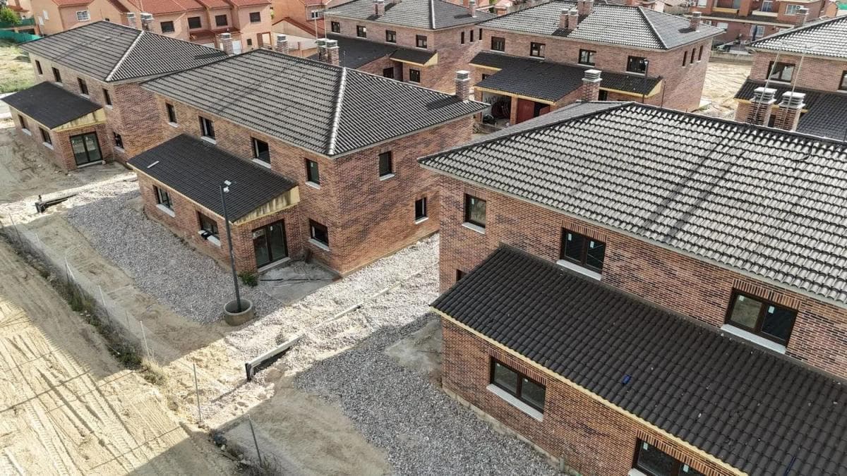 Obra nueva RESIDENCIAL ESPERANZA en Valdeavero (Revista) photo 2