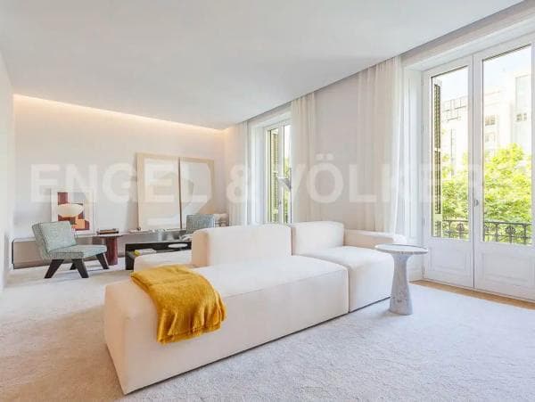 Promoción Passeig de Gràcia obra nueva en Barcelona photo 1