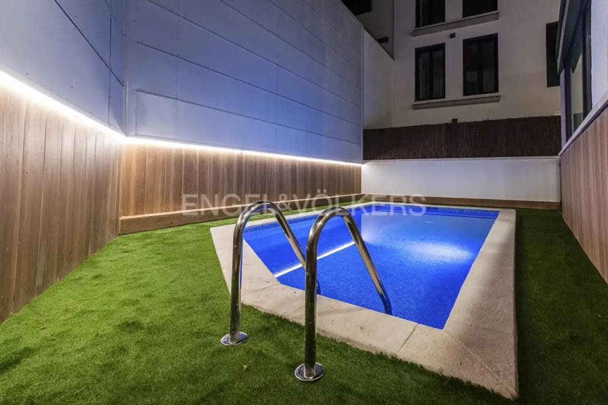 Obra nueva Cami Fondo en Terrassa (Revista) photo 3