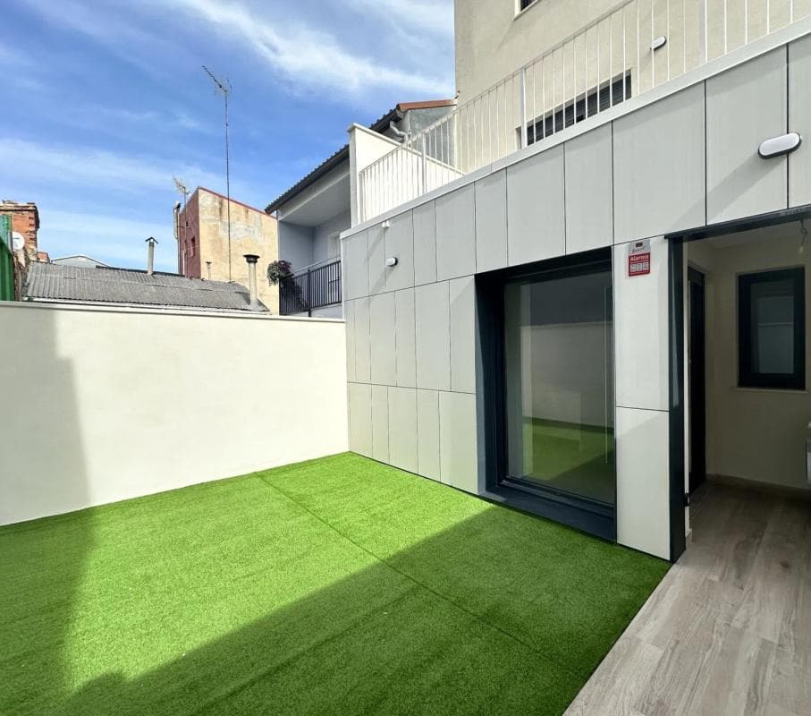 Sprzedaż szeregowego domku w Calle José Manuel Blecua, 12 , Zaragoza photo 3