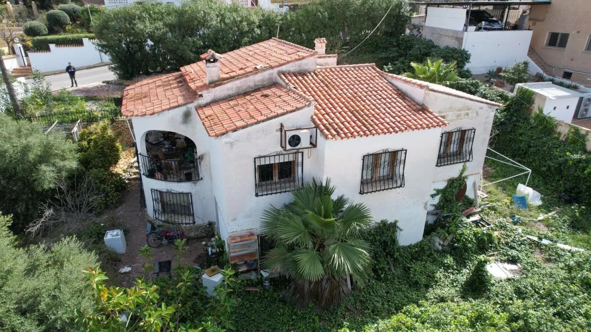 Propiedades en venta y alquiler en España photo 2