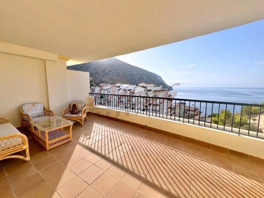 Venta de piso en Calle Pagell Mascarat, Altea
photo 2