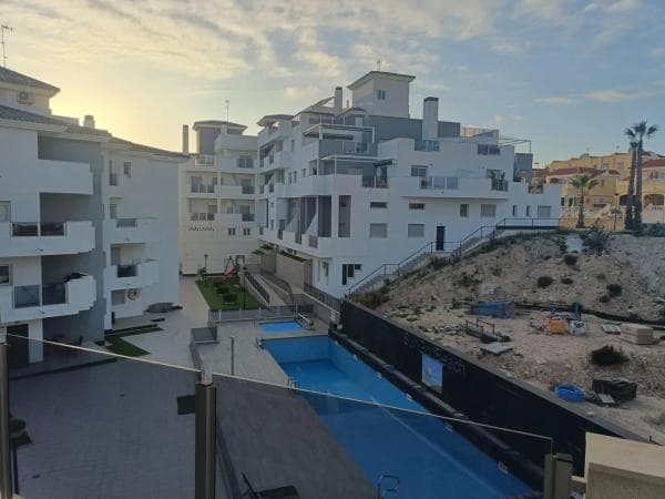 Piso en venta en Calle Malvinas, 15, Orihuela photo 1