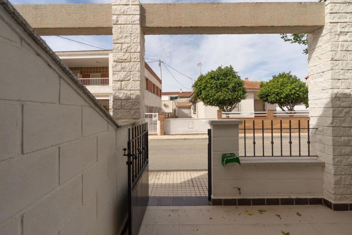 Propiedades en venta y alquiler en España photo 3