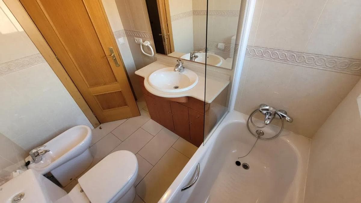 Propiedades en venta y alquiler en España photo 4