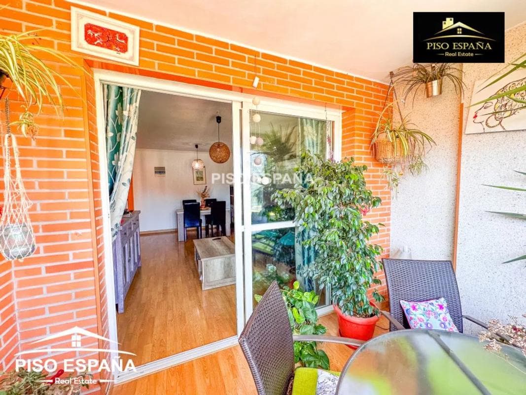 Venta de piso en Enric valor, Alicante / Alacant
photo 2