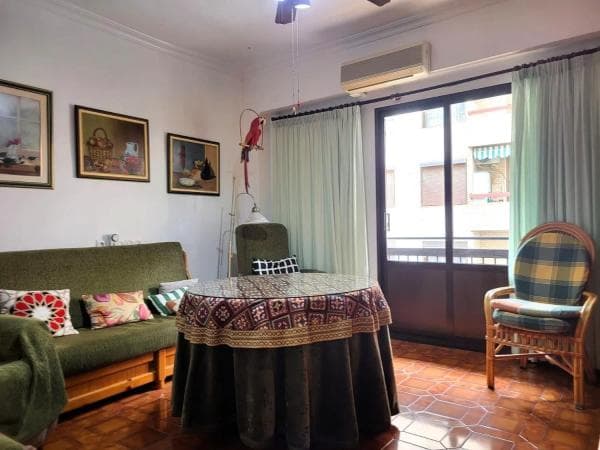 Piso en venta en Barrio Altozano, Alicante / Alacant thumbnail 1