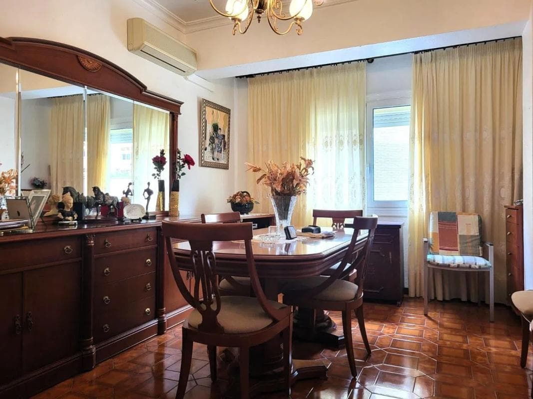 Venta de piso en Barrio Altozano, Alicante / Alacant
photo 3