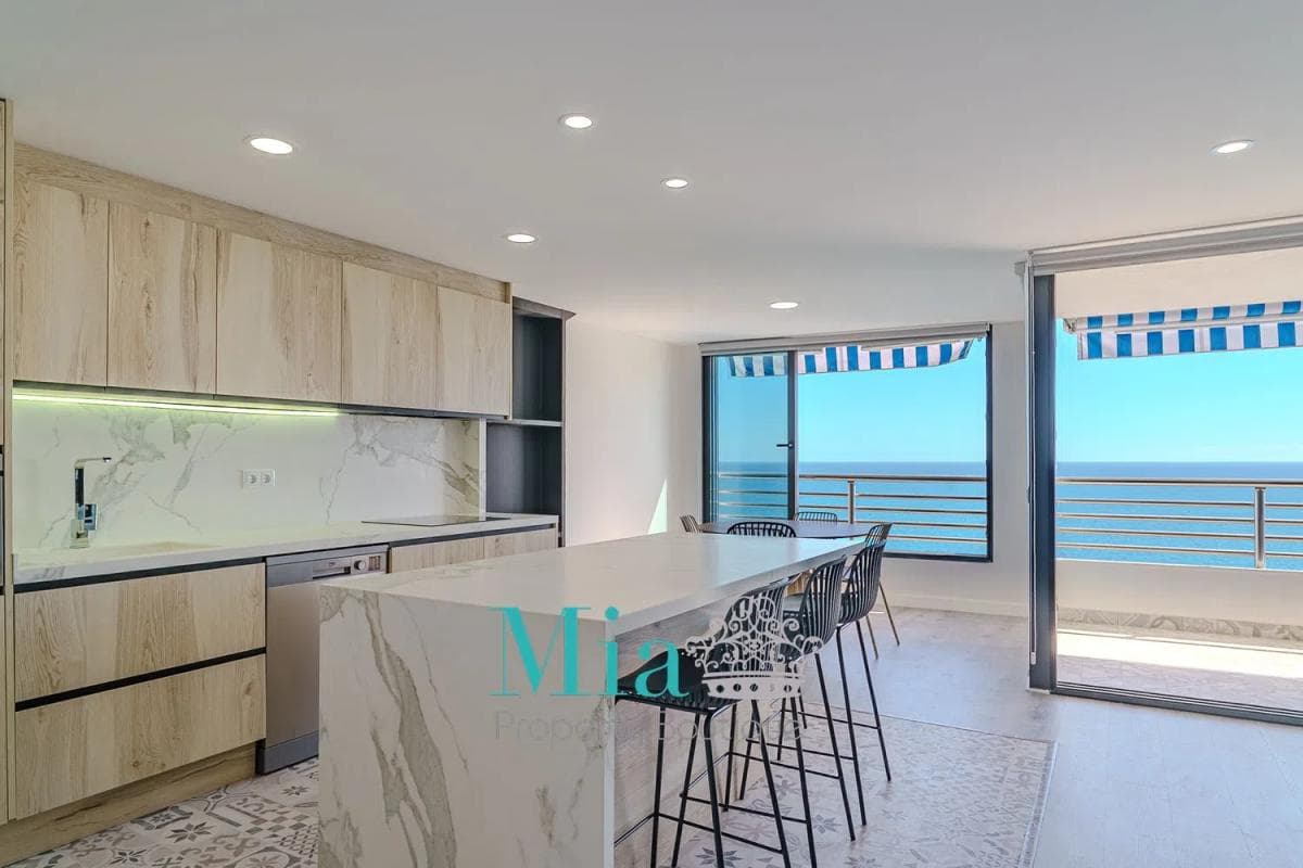 Venta de piso en Avenida de Villajoyosa, Alicante / Alacant
photo 5