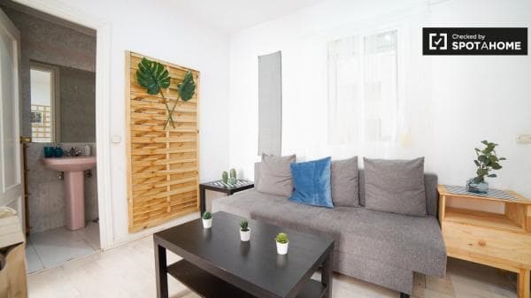 Apartment for rent in Calle de Gabriel Lobo , Madrid photo 1