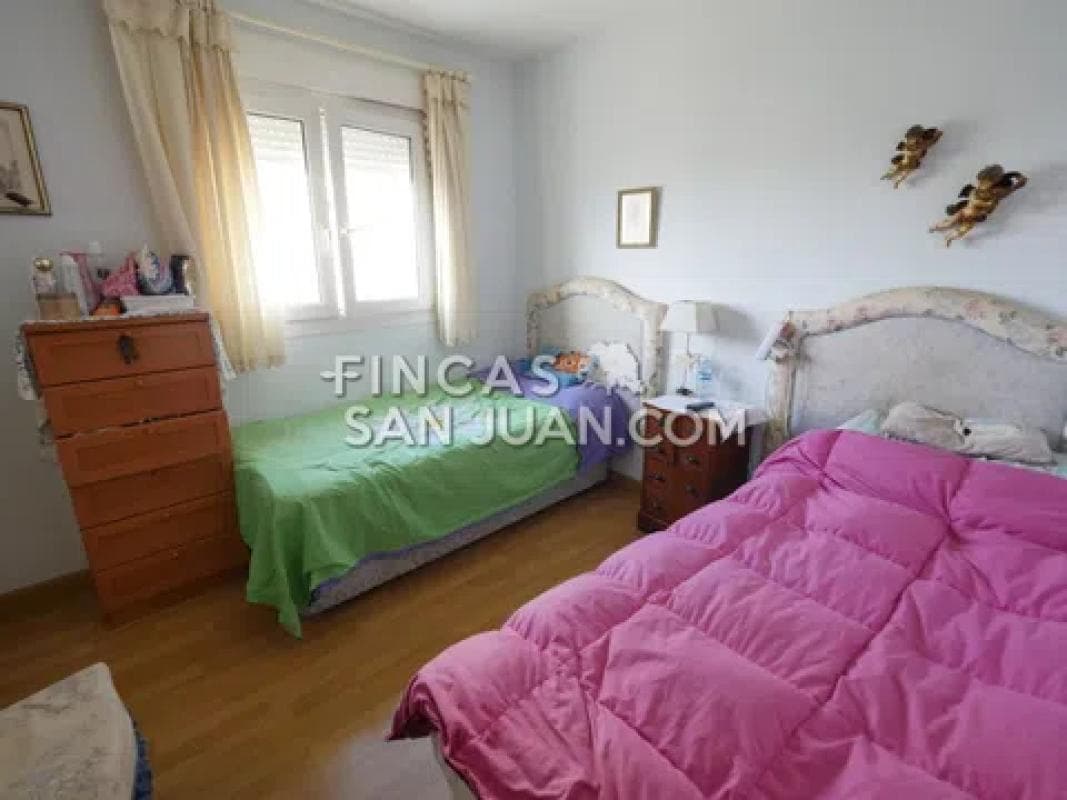 Sale of apartment in Campello Pueblo, El Campello
photo 5