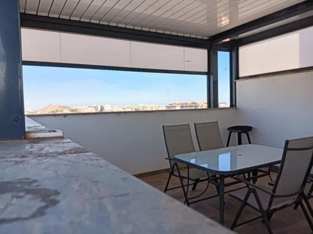 Venta de piso en Urbanizaciones, Guardamar del Segura
photo 3