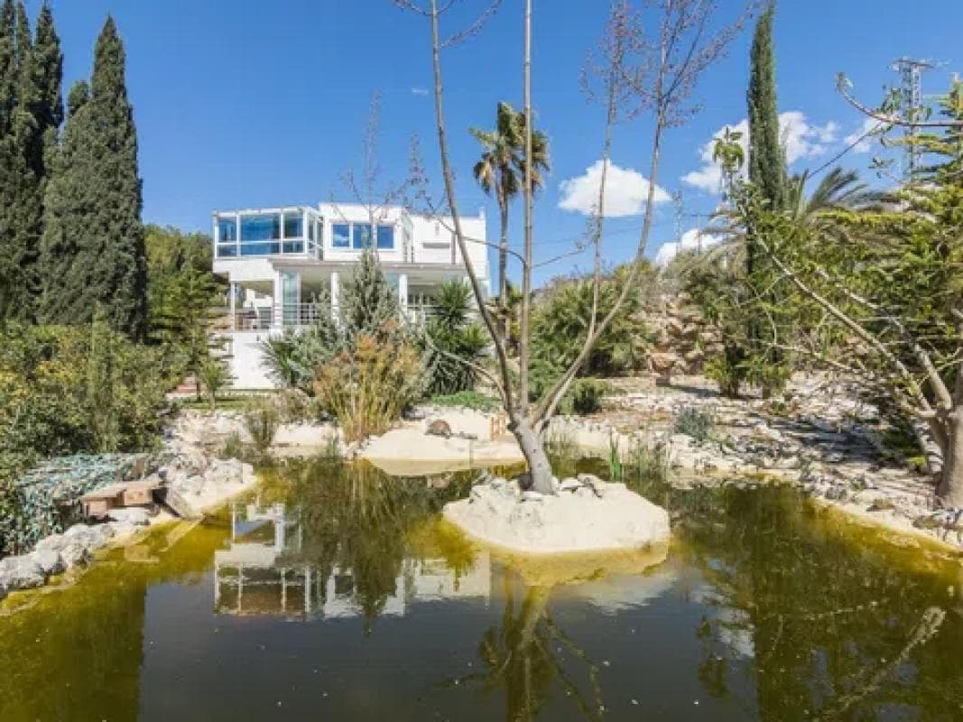 Property photo 5
