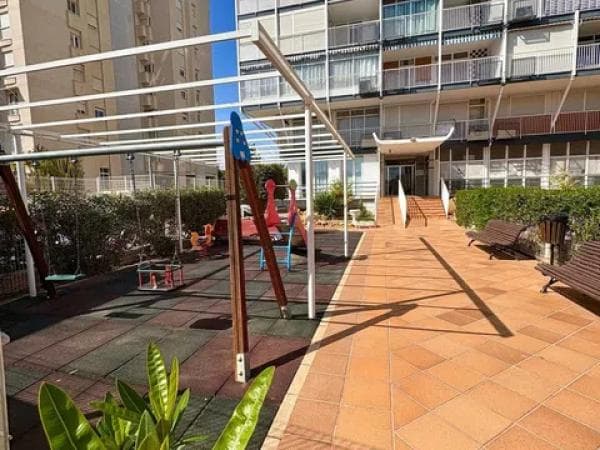 Piso en venta en Avenida Oviedo, Alicante / Alacant thumbnail 1