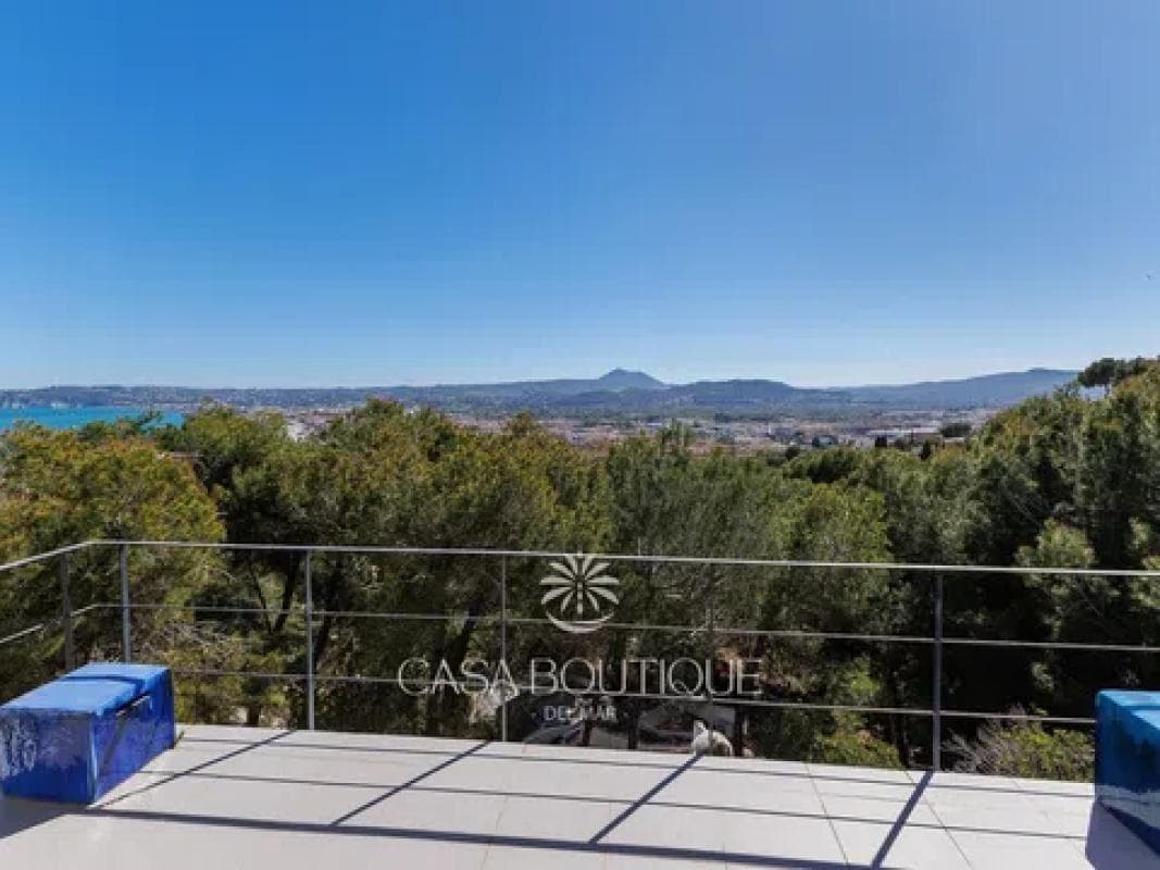 Propiedades en venta y alquiler en España photo 5