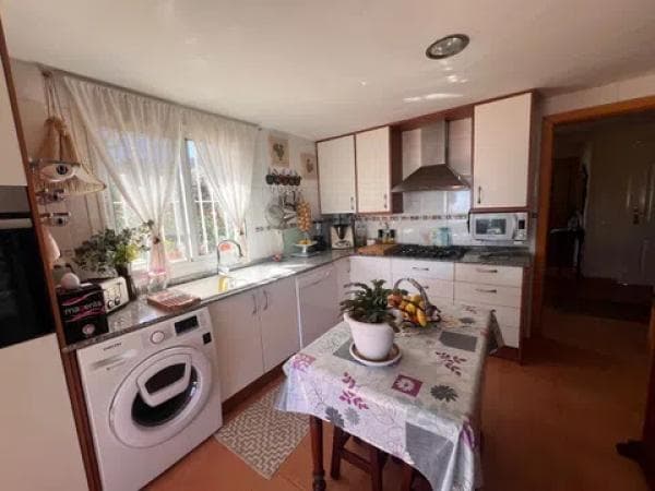 Chalet adosado en avenida Balcon de Ponoig thumbnail 1