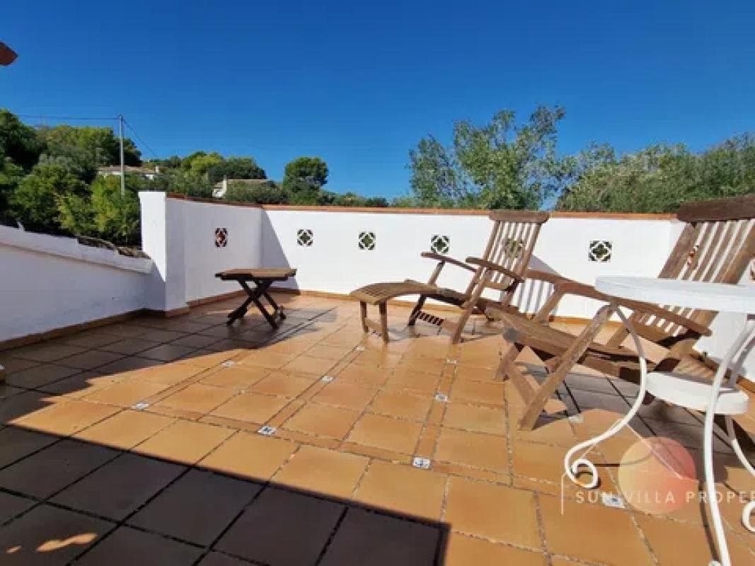 Propiedades en venta y alquiler en España photo 3