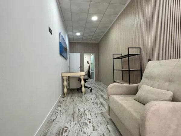 Piso en venta en Avenida del Mediterráneo, Torrevieja thumbnail 1