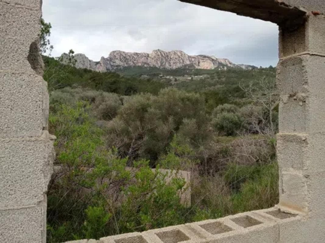 Terreno en venta en Guadalest, Alicante photo 4