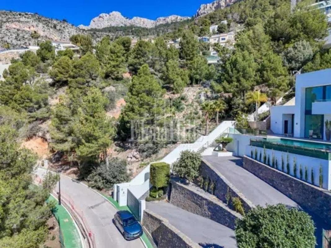 Property photo 4