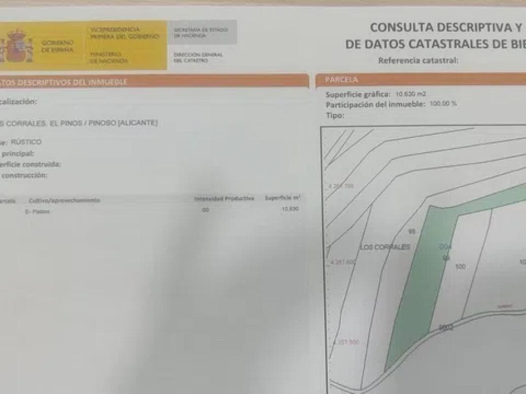 Terreno en venta en Pinoso, Alicante photo 2