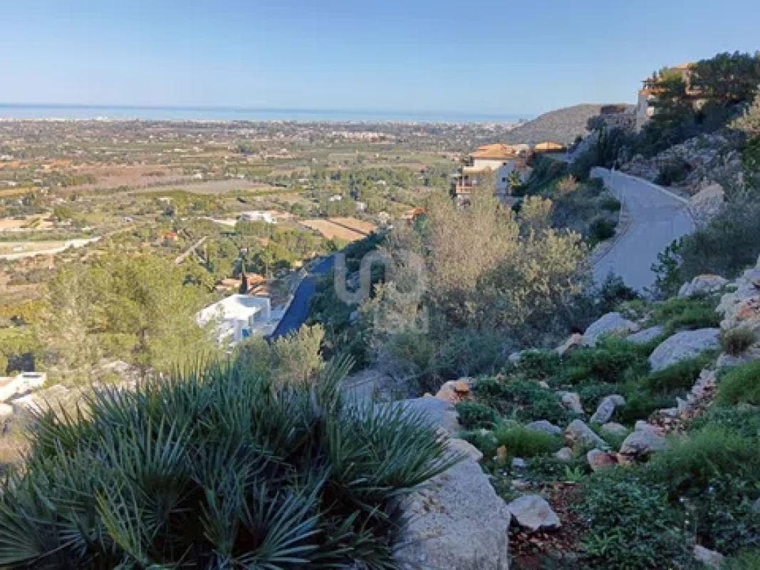 Terreno en venta en Pedreguer, Alicante photo 2
