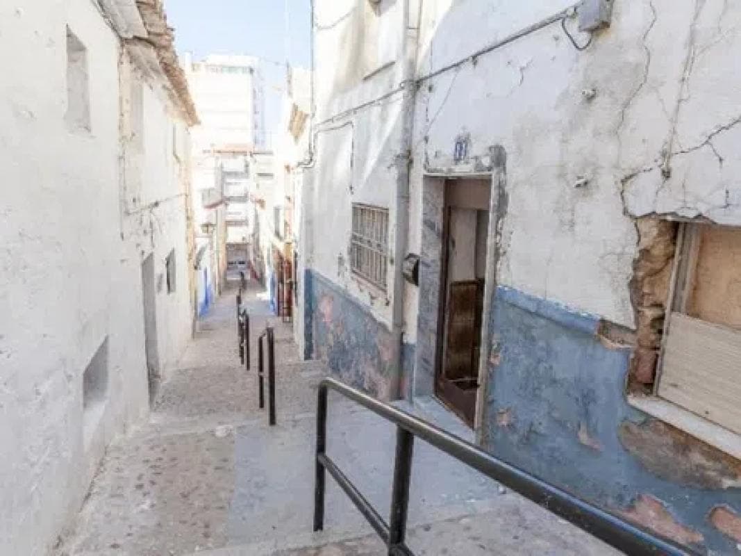 Terreno en venta en Villena, Alicante photo 2
