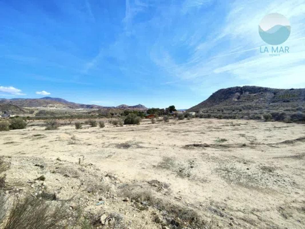 Terreno en venta en Monovar, Alicante photo 5