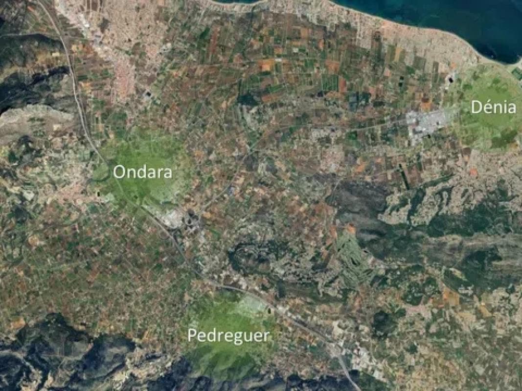 Terreno en venta en Pedreguer, Alicante photo 4
