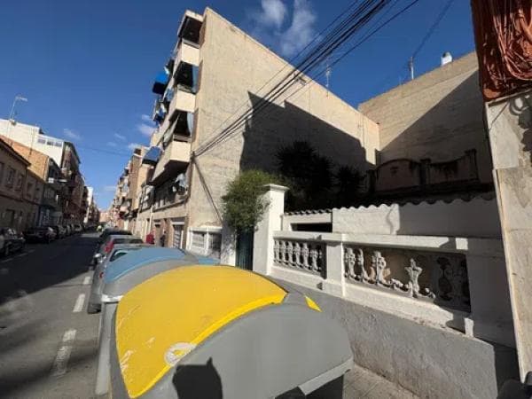 Terreno en calle Cerdà s/n thumbnail 1
