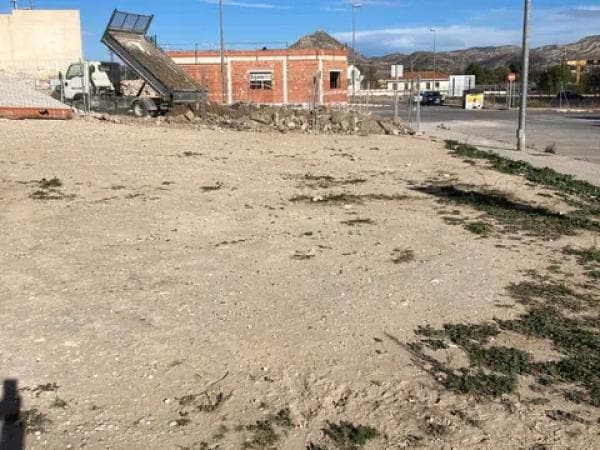 Terreno en calle Gregorio Marañón s/n thumbnail 2